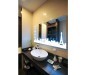 Зеркало с LED подсветкой в ванную комнату Paris