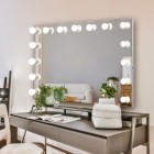 Дзеркало Hollywood